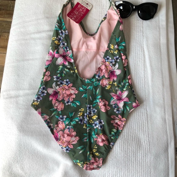 Hula Honey bathing suit - Picture 2 of 2